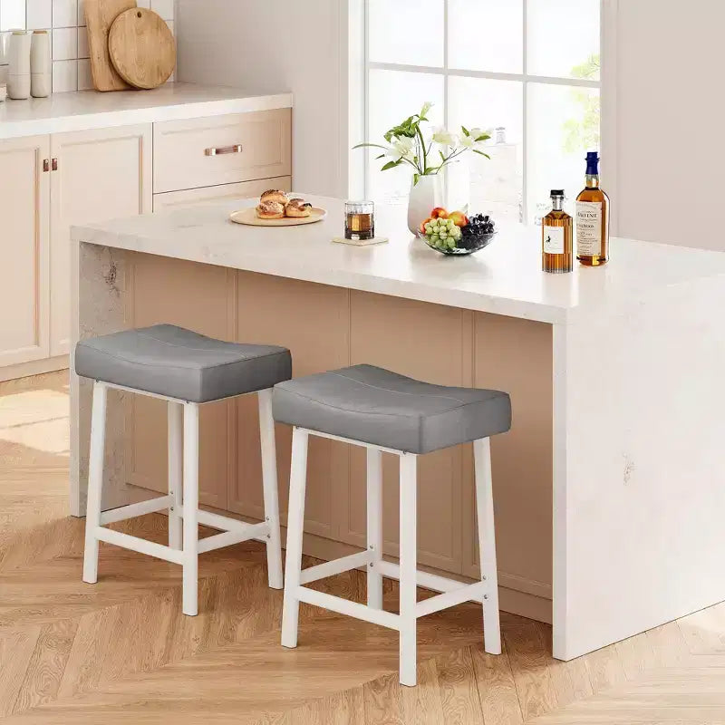 Counter Height Bar Stools Set of 2/4, 24 Inch Barstools for Kitchen Island Counter, Bonded Leather Stools with 2.4 Thick Saddle Seats